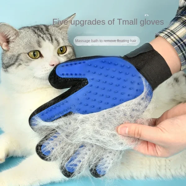 SOFT SILICONE MASSAGE GLOVE WITH ERGONOMIC DESIGN