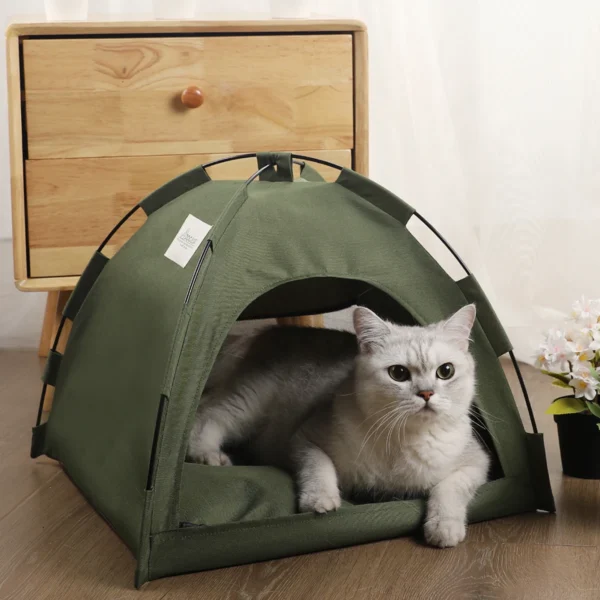 WARM CLAMSHELL PET TENT BED FOR CATS – COZY WINTER HIDEOUT